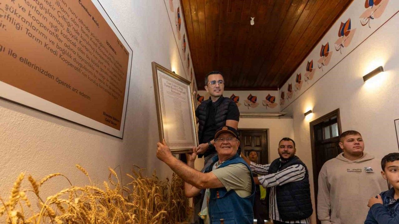 Atatürk’ün 1. kurucu olduğu kooperatife ’kurucu listesi’ asıldı