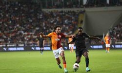 Trendyol Süper Lig: Hatayspor: 1 - Galatasaray: 1 (İlk yarı)