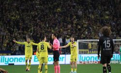 Trendyol Süper Lig: Hatayspor: 0 -  Fenerbahçe: 2 (İlk yarı)