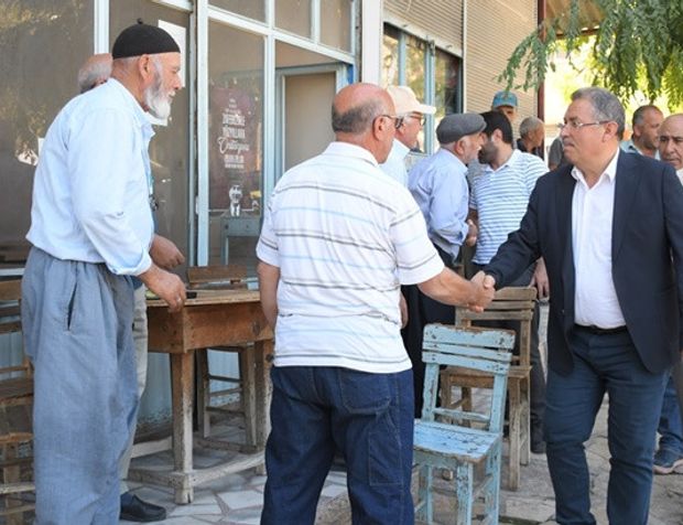 Başkan Ünüvar Kuskan Mahallesinde Asfalt Çalışmalarını Yerinde İnceledi