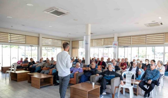 Mersin’de Emekli Evi üyeleri ’Alzheimer’ konusunda bilgilendirildi