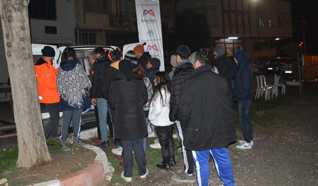 Büyükşehir, Sıcak Çorbadan Barınmaya Kadar Her Alanda Vatandaşların Yanında