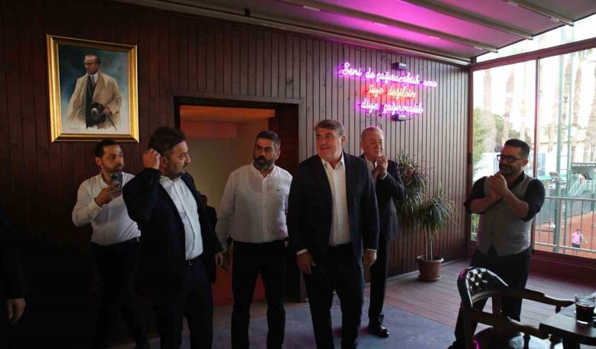 Serdal Adalı: "Beşiktaşlıları mutlu etmek ve yüzlerini güldürmek için bu kutsal göreve talibiz"