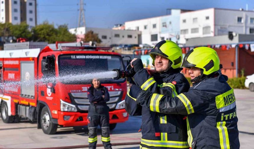 Serebral Palsi hastası gencin itfaiye eri olma hayali gerçek oldu