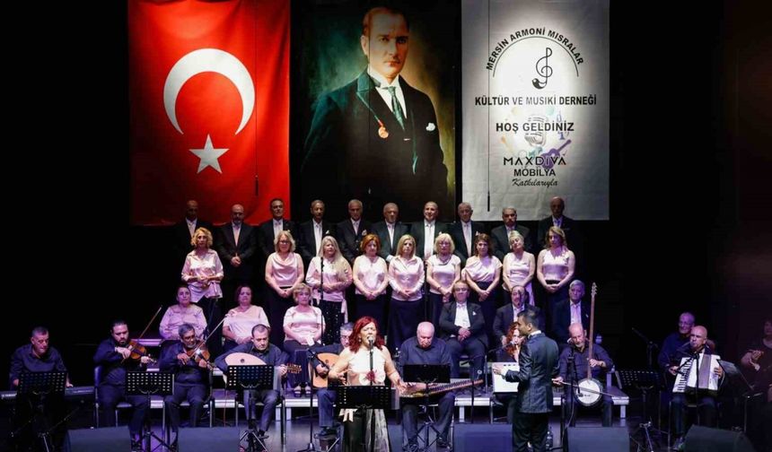 Amatör sanatçılardan Mersinlilere Türk Sanat Müziği ziyafeti